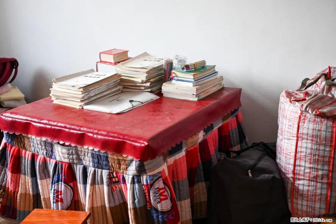 全网追的“扁担女孩”，找了一份暑假工，时薪12元 - 鞍山生活资讯 - 鞍山28生活网 as.28life.com